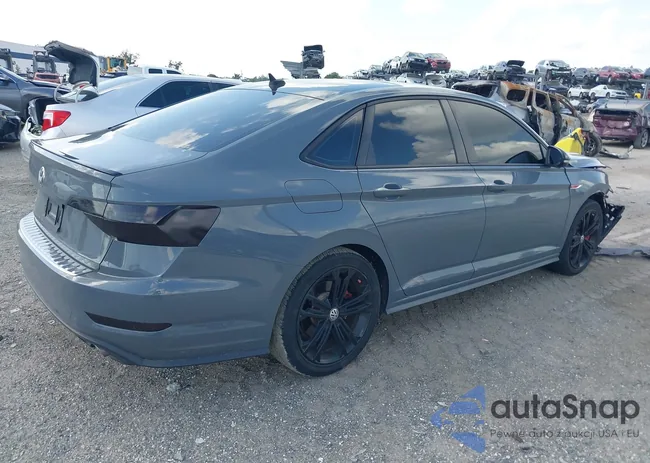 3VW6T7BU1MM081228: 42395110