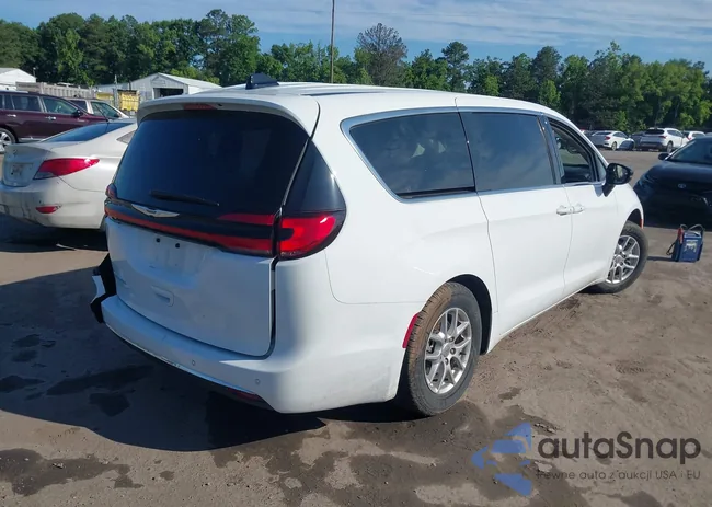 2C4RC1BG3RR123230: 42395151