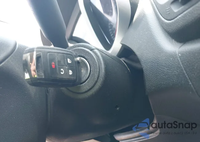 2GNFLFEK8G6211681: 42395165