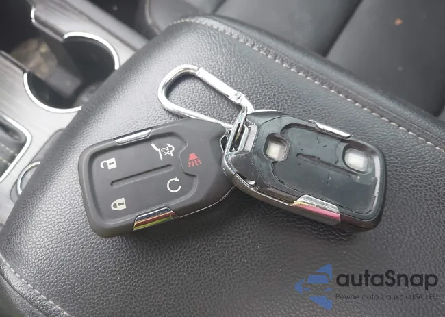 1GKKNULS0HZ308649: 42395264