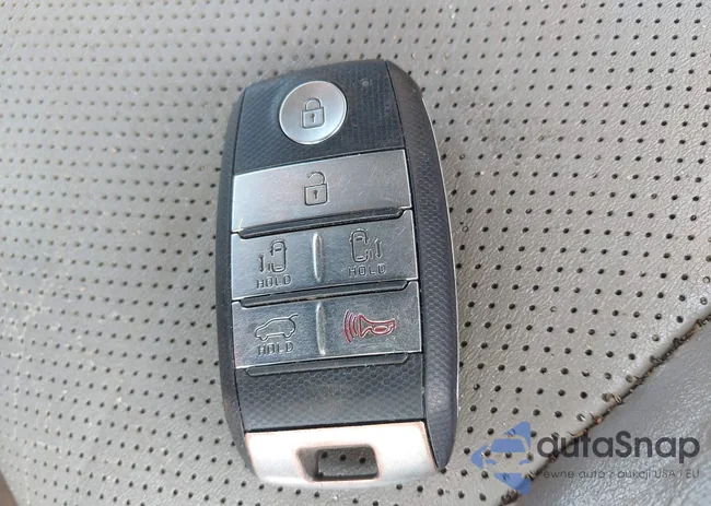 KNDMB5C16G6211594: 42395281