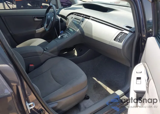 JTDKN3DU9A0226709: 42395302