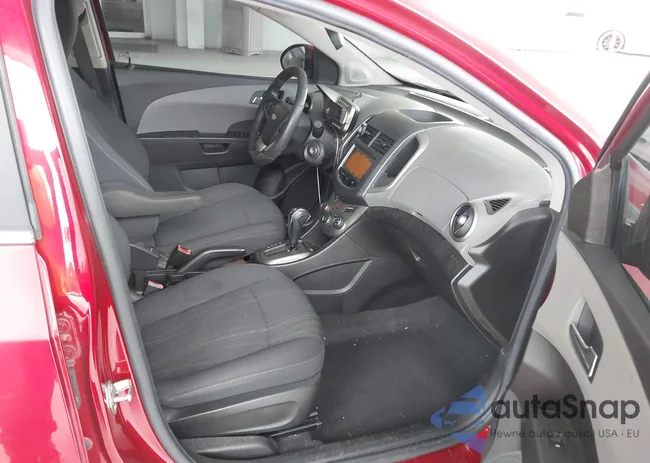 1G1JC6SH6D4126792: 42395442