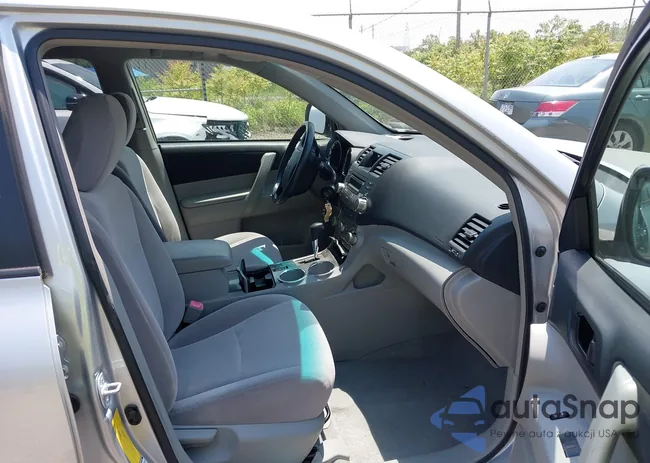 JTEES41A882075877: 42395466