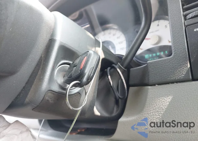 1D8HB38P57F568317: 42395468