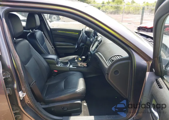 2C3CCAKT6DH744998: 42394657