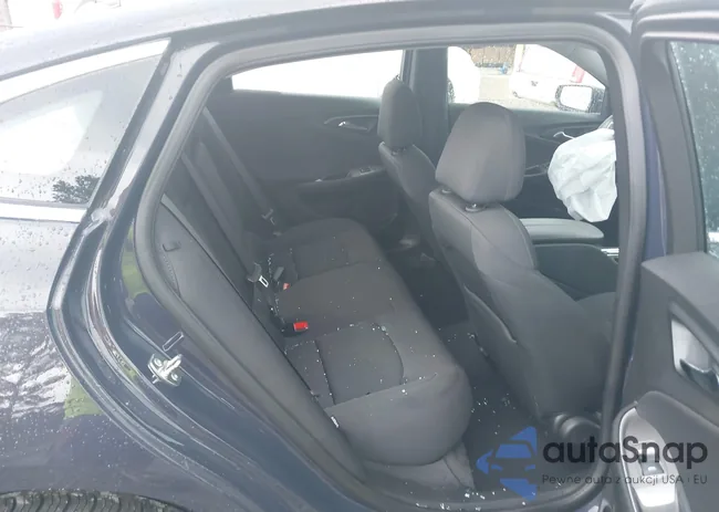 1G1ZD5ST7SF154018: 42394781