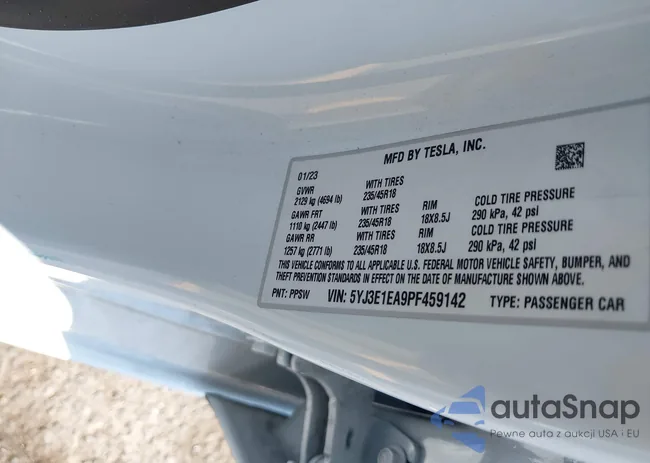 5YJ3E1EA9PF459142: 42394795