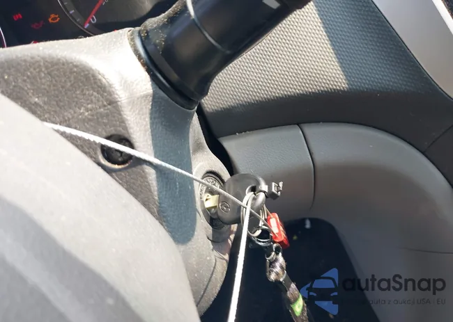 KMHCU4AE7CU075662: 42394800