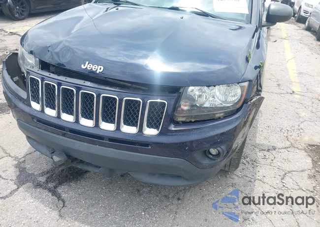 1C4NJCBB5GD761063: 42395903