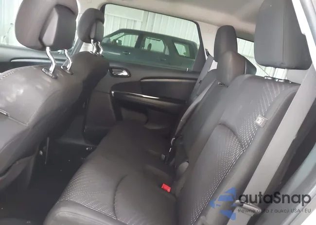 3C4PDCAB2HT521787: 42396000