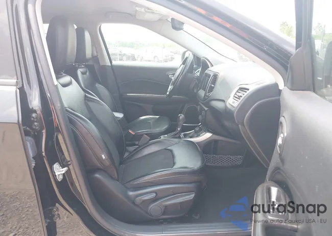 3C4NJDBB1MT507653: 42396073