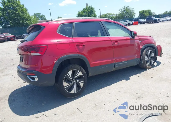 3VVVX7B24RM064630: 42396164