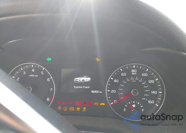 3KPF44ACXME274284: 42396171