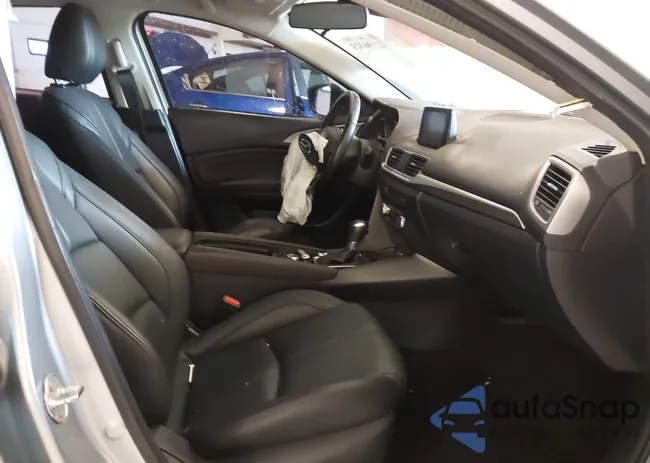 3MZBN1V32JM263539: 42396321