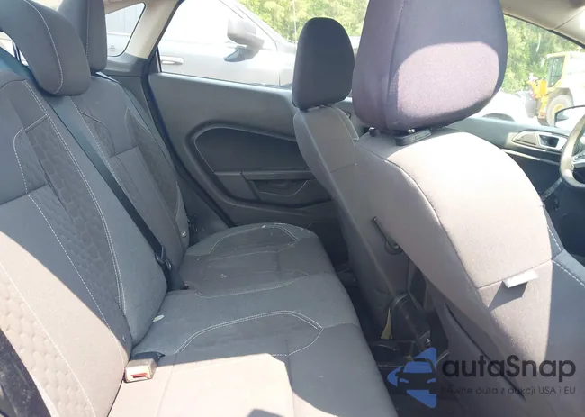 3FADP4BJ8EM194944: 42395497