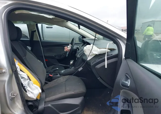 1FADP3F20DL283842: 42395617