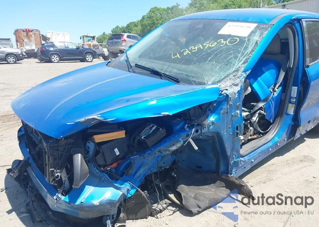 1FMCU9G63MUA08992: 42395630