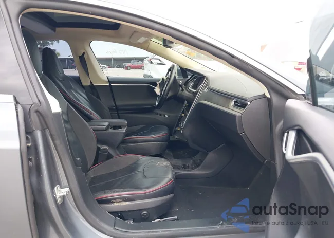 5YJSA1DP2DFP07997: 42395832