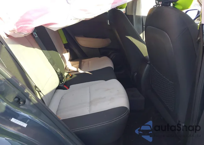 KMHRC8A34PU253522: 42397029