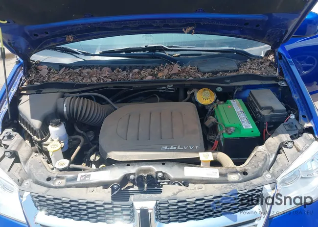 2D7WDGCG9JR276836: 42397105