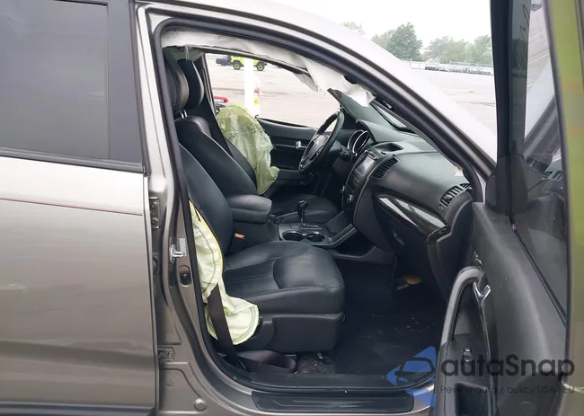 5XYKUDA26BG016527: 42397242