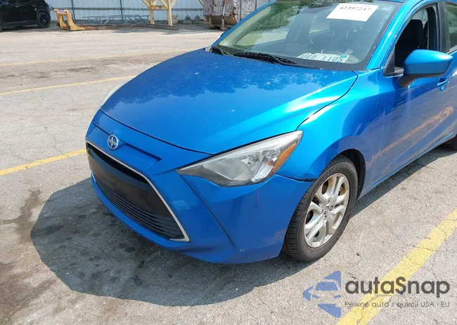 3MYDLBZV8GY139457: 42397247