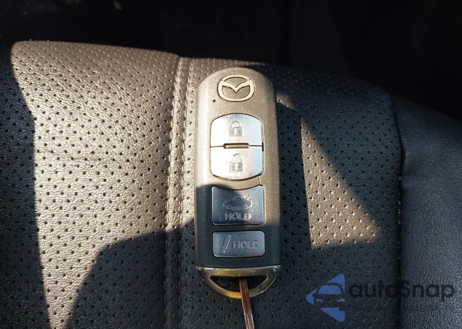 JM1GL1VM9J1312093: 42396558