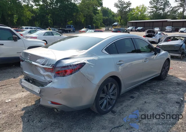 JM1GL1VM9J1312093: 42396558