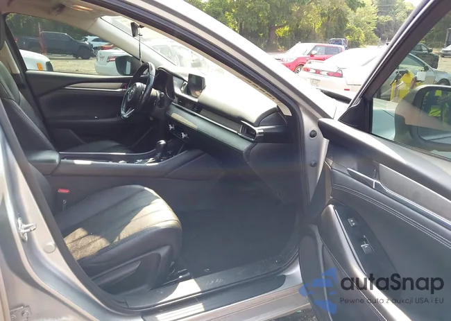 JM1GL1VM9J1312093: 42396558