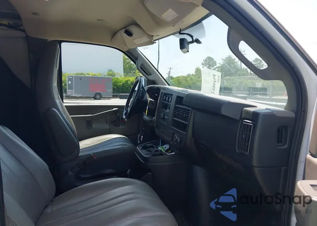 1GCWGAFP2M1209577: 42396564