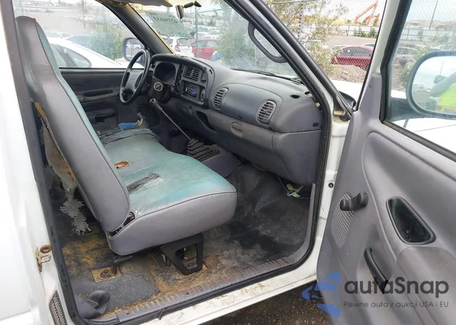 1B7HC16X5WS688143: 42396653