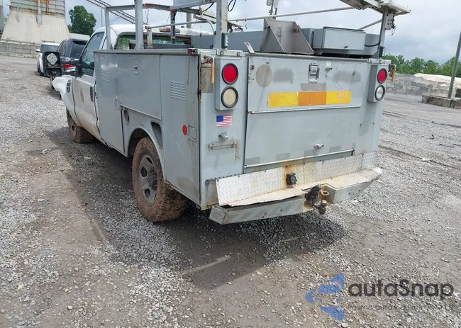 1FDSF305X8EC32717: 42396824