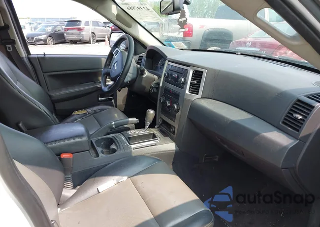 1J8GR48K19C525851: 42397986