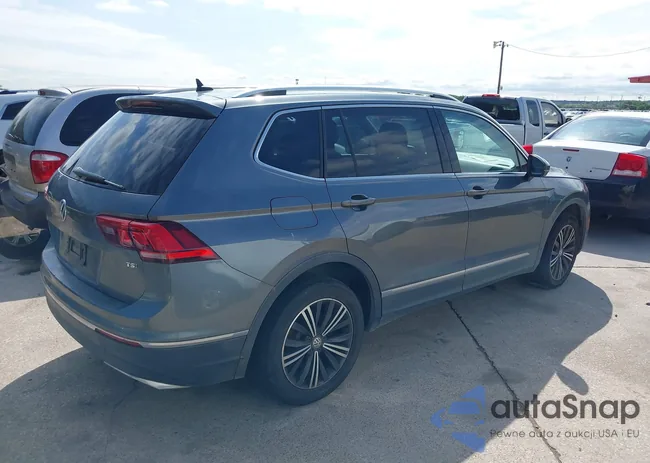 3VV3B7AX9JM023420: 42397988