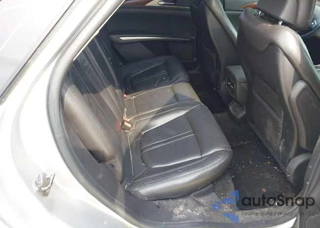 3LN6L2G95DR828063: 42398124