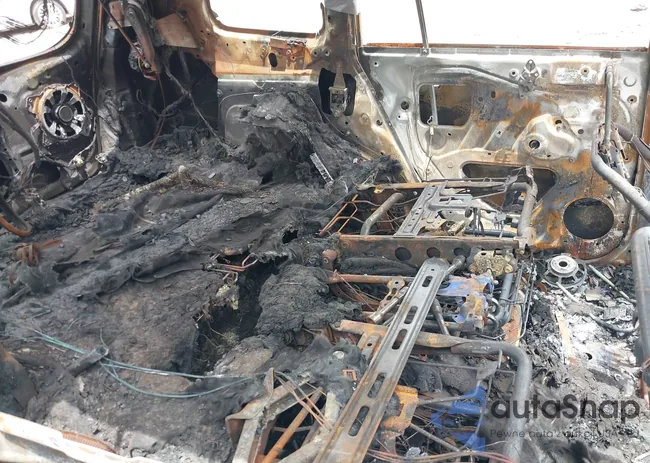 5TDBK3EH0BS086560: 42397480