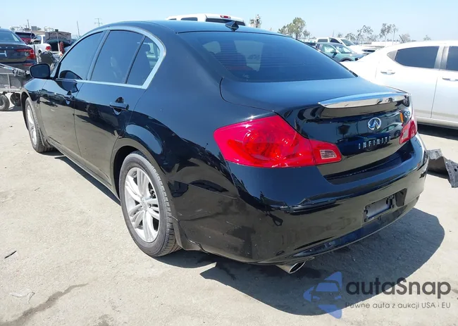 JN1CV6AP2FM580398: 42397557