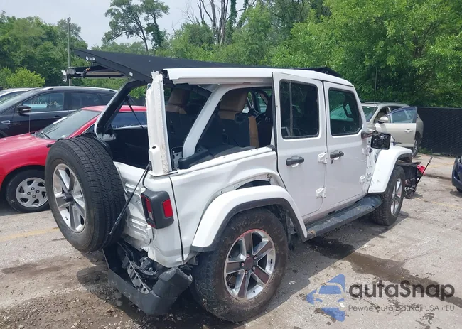 1C4HJXEN3LW167192: 42397671