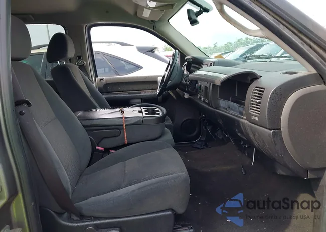 2GCEK13M171601808: 42397703