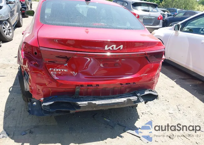 3KPF24AD2PE583539: 42397712