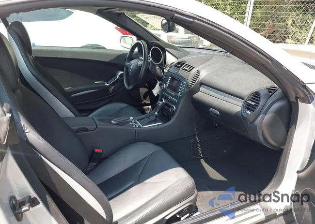 WDBWK56F98F184942: 42397775