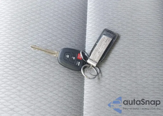 2T1BURHE9GC673001: 42397830