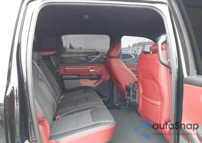 1C6SRFLT7PN520661: 42397852