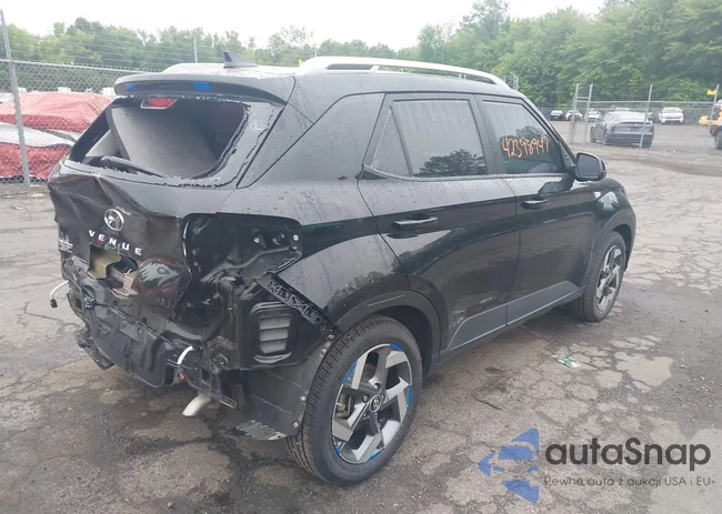 KMHRC8A36NU138157: 42398947