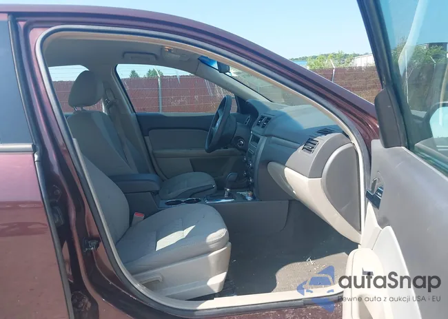 3FAHP0GA3CR135805: 42399074