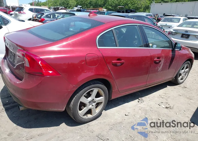 YV1612FHXD1215492: 42399165