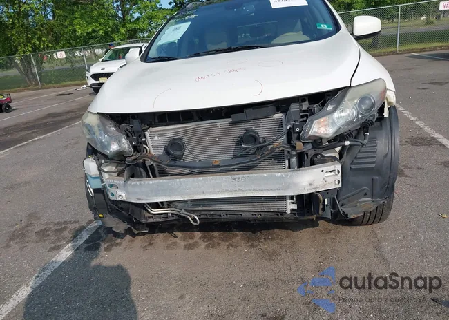 JN8AZ1MW9CW211492: 42399322