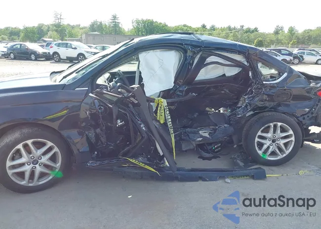 3FA6P0HD5ER216355: 42399340