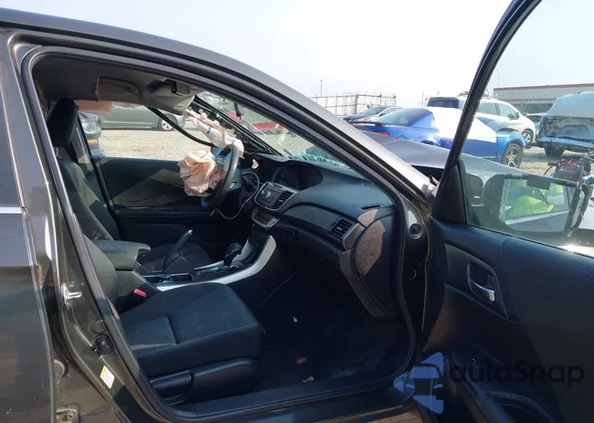 1HGCR2F35EA051089: 42399344